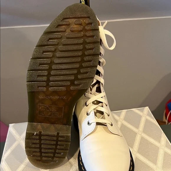 Dr. Martens Off-White Leather Combat Boots - Picture 7 of 8